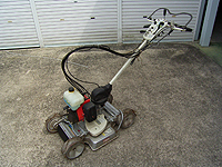 草刈り機 SPIDER MOWER 4WD